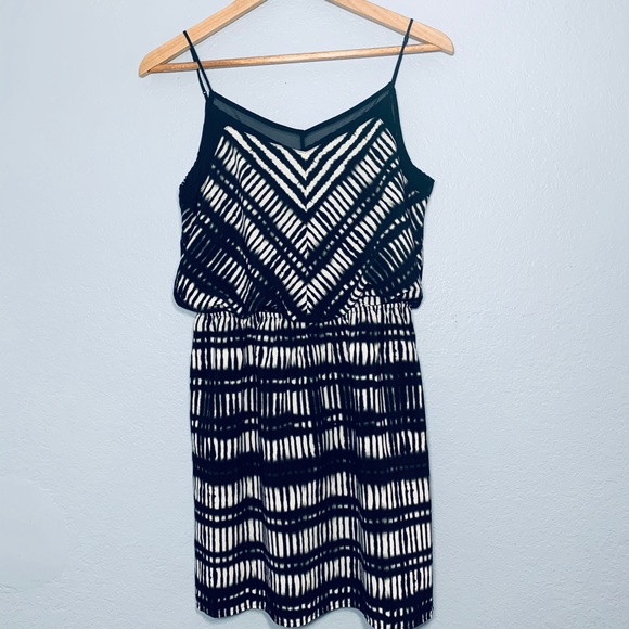 SOLD EUC Express Striped Mini Dress S - Picture 5 of 8